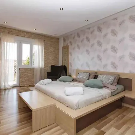 In 5239 * Crikvenica