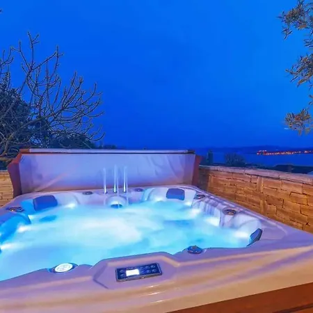 In 5239 * Crikvenica