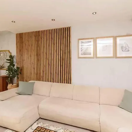 Hébergement de vacances In 5239